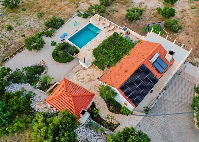 Villa Neda