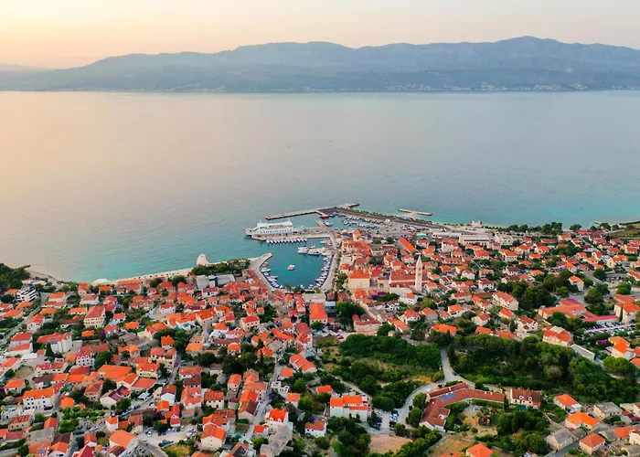 Neda Villa