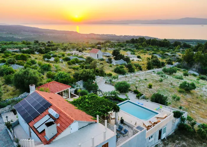 Villa Neda